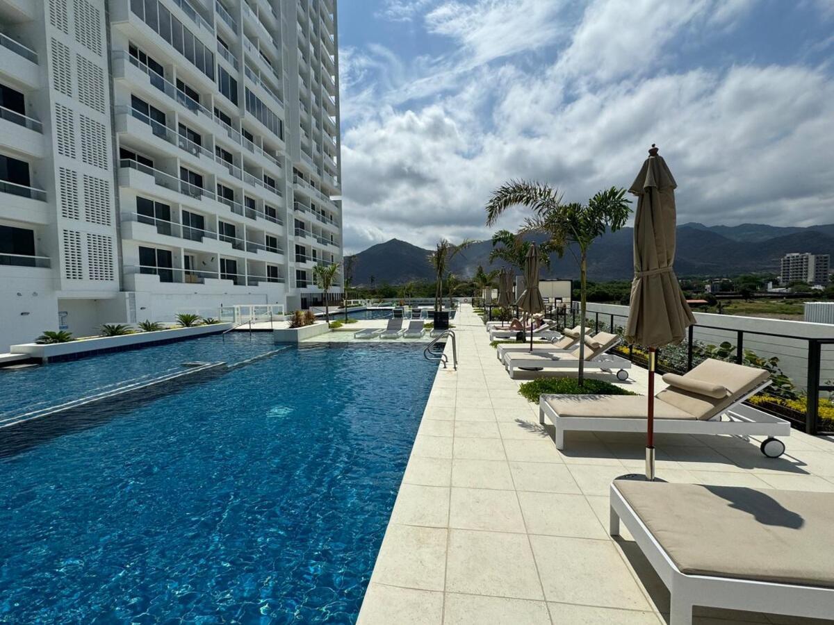 Apartamento Con Lujoso Jacuzzi, Piso 14 Y Vista Al Mar